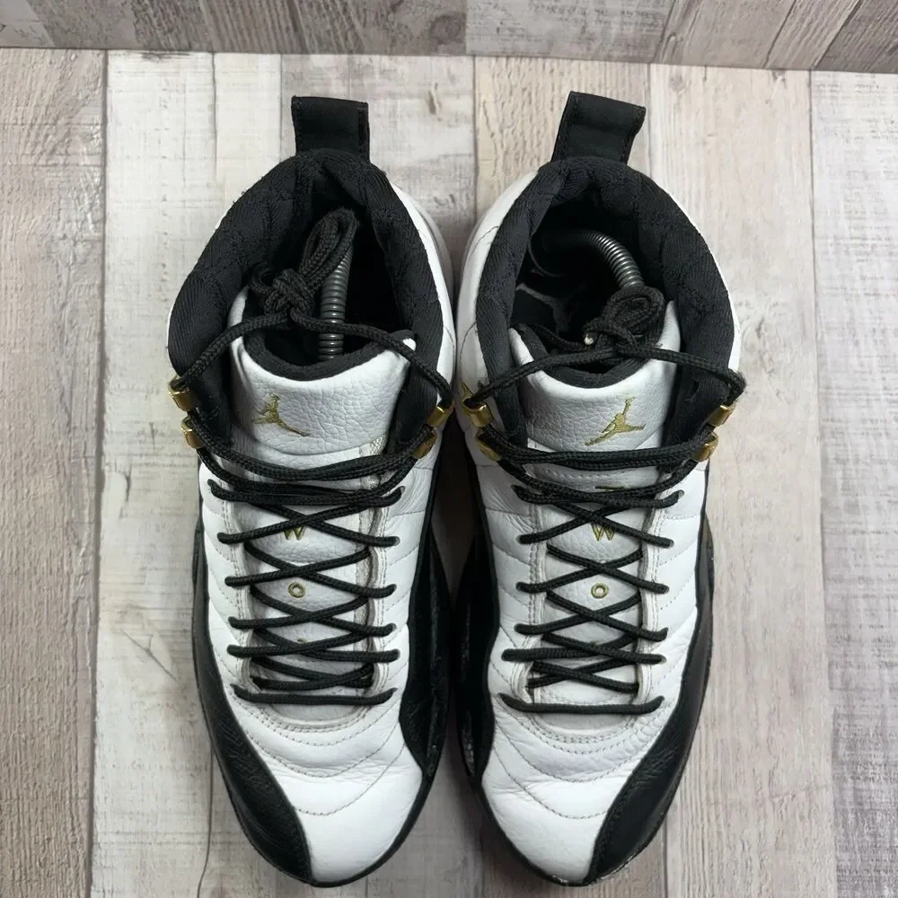 Air Jordan 12 Retro Royalty Taxi Men's Size 9.5 Sneakers Basketball White Black